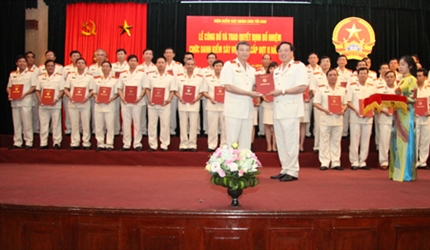 Trao quyết định Kiểm sát viên cao cấp cho 48 đồng chí lãnh đạo VKS cấp tỉnh